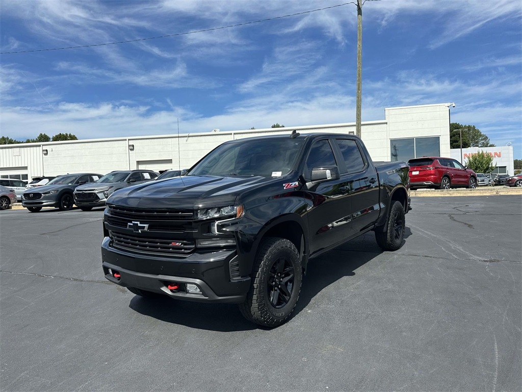 2021 Chevrolet Silverado Trail Boss LT photo 2