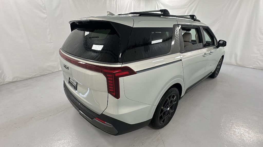 2026 Kia Carnival SX Prestige photo 3