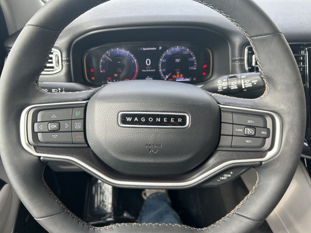 2024 Jeep Wagoneer Base photo 31