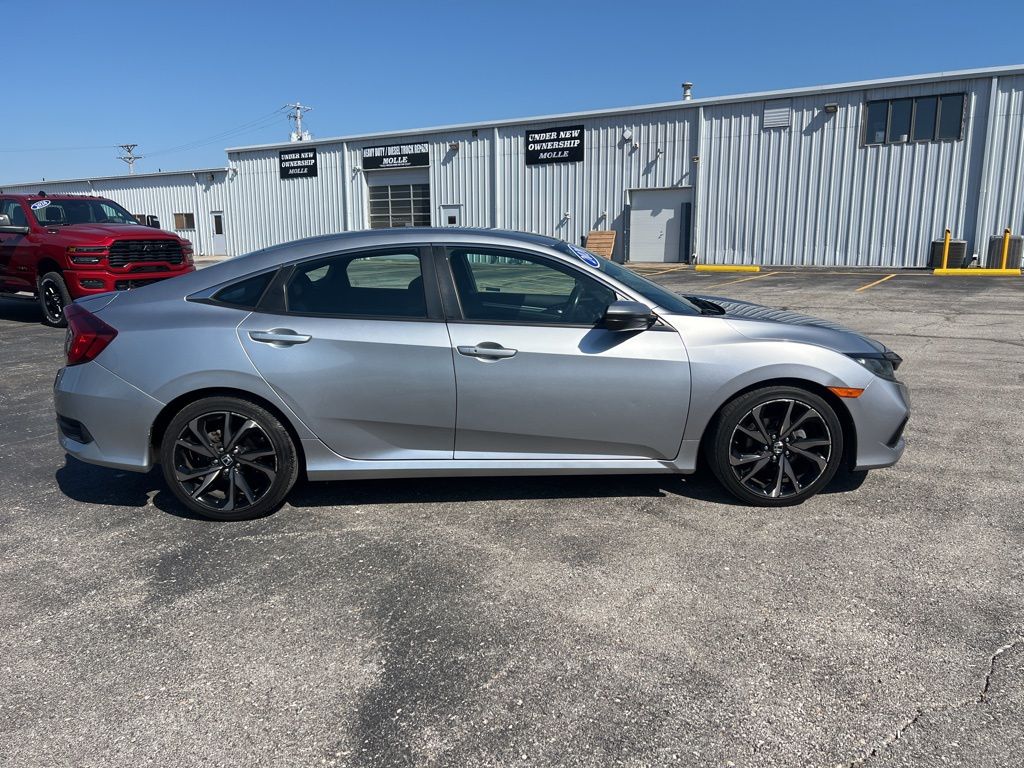 2020 Honda Civic Sport photo 2