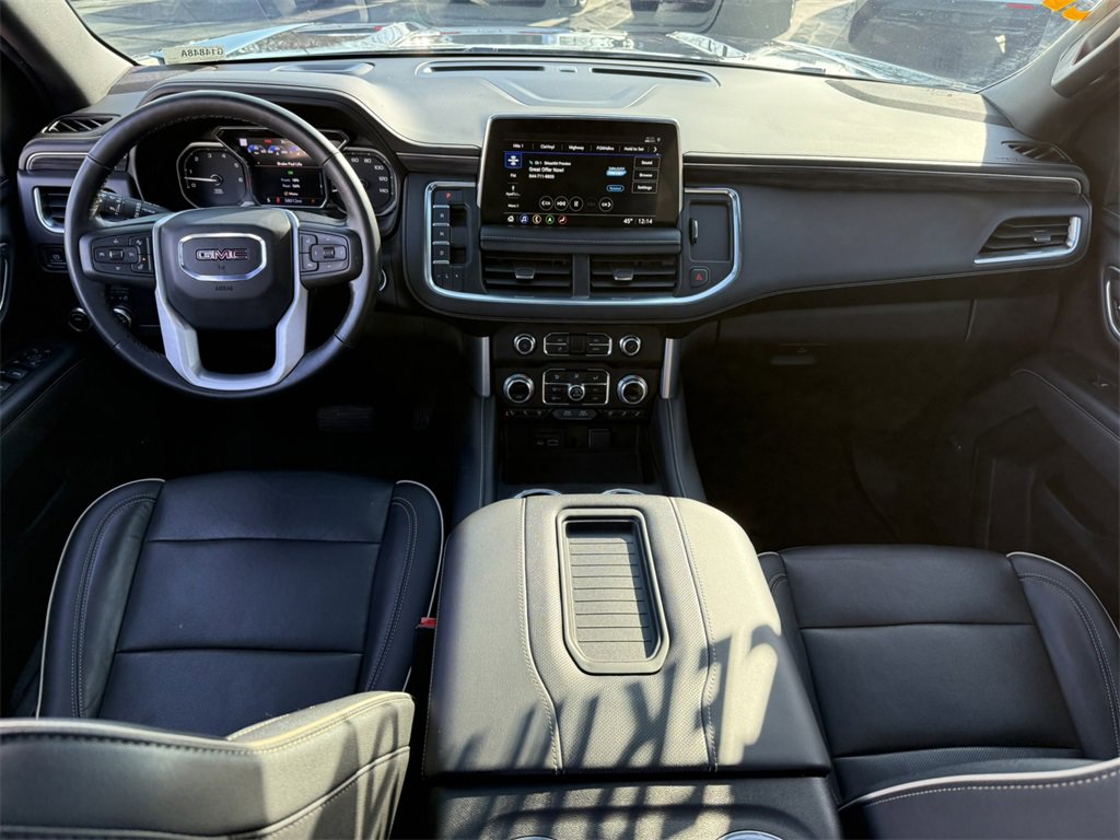 2021 GMC YUKON XL - Image 28