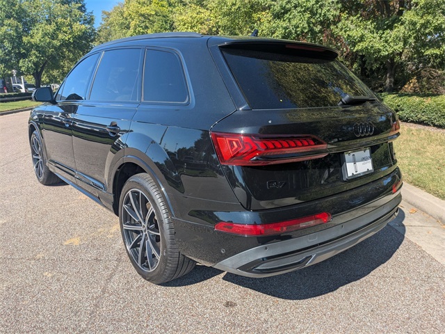 2022 Audi Q7 55 Premium Plus photo 3