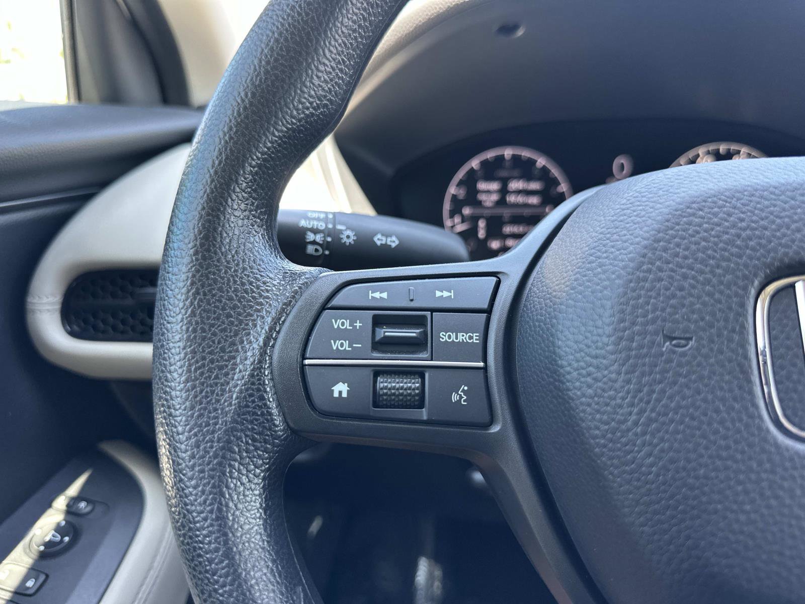2023 Honda HR-V LX photo 27