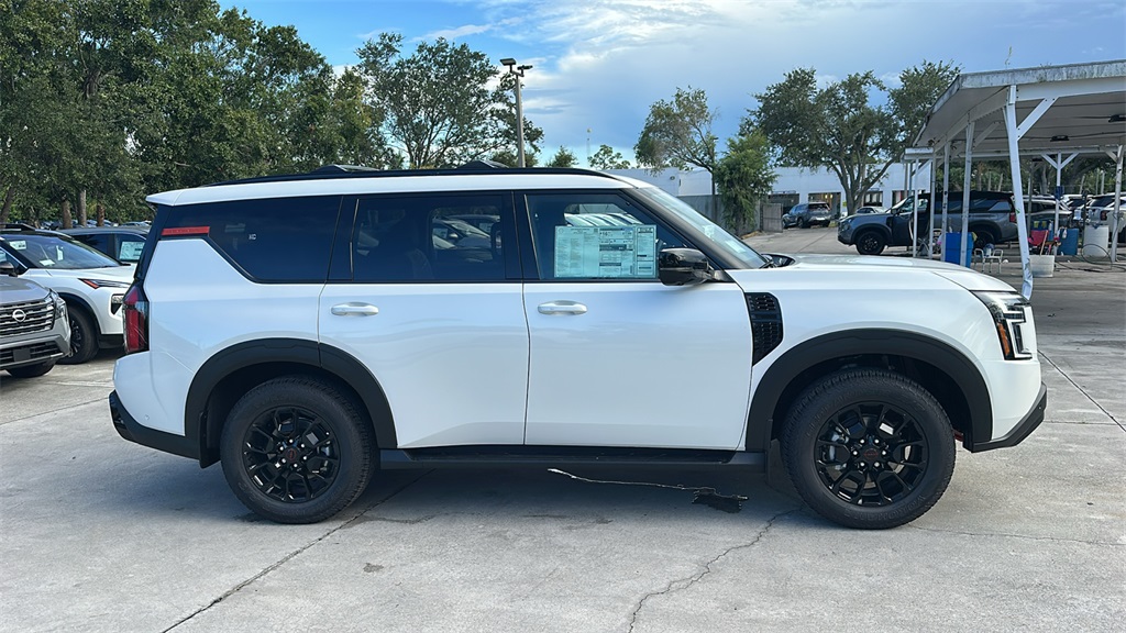2026 Nissan Armada photo 8