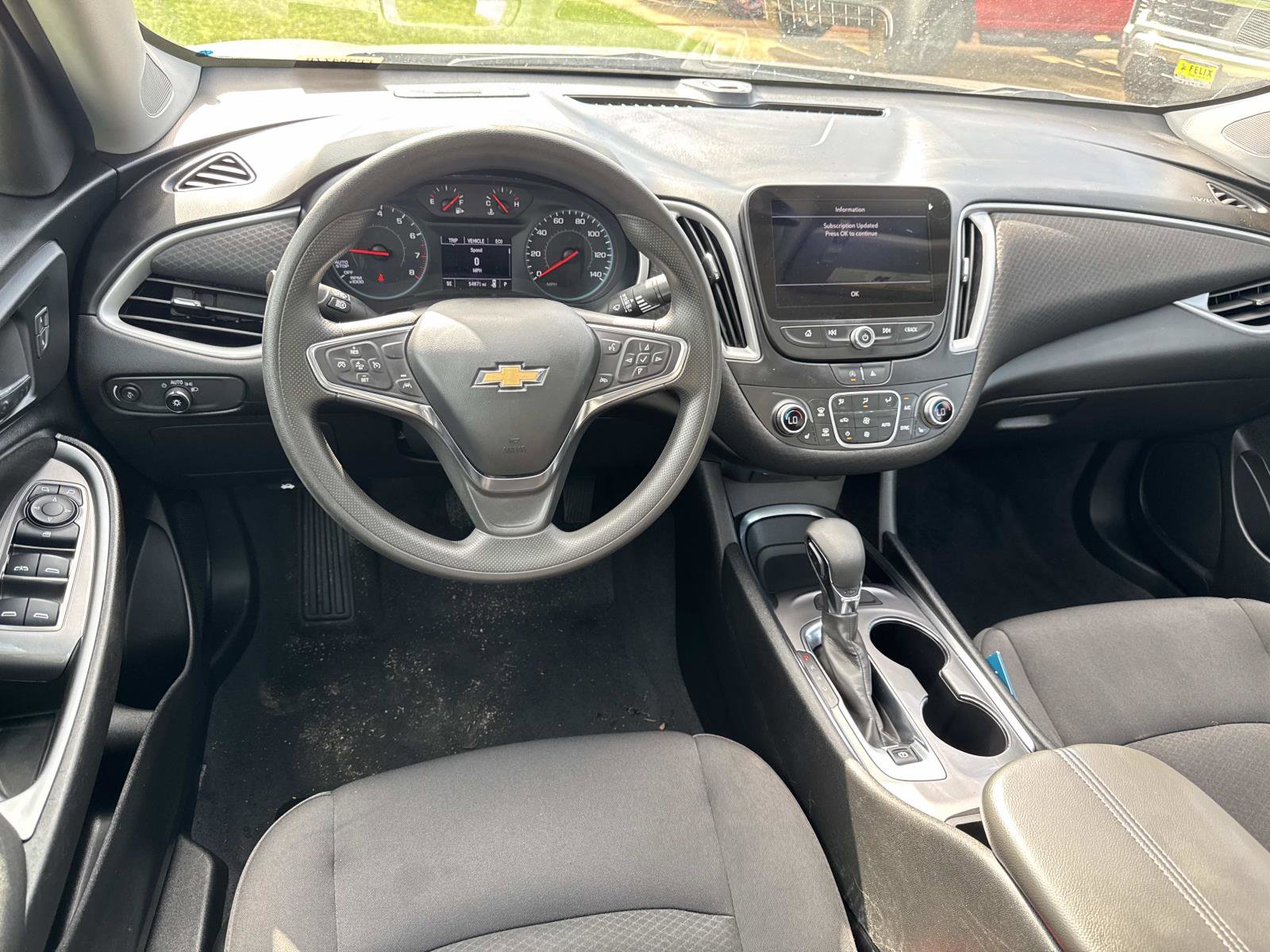 2023 Chevrolet Malibu 1LT photo 8