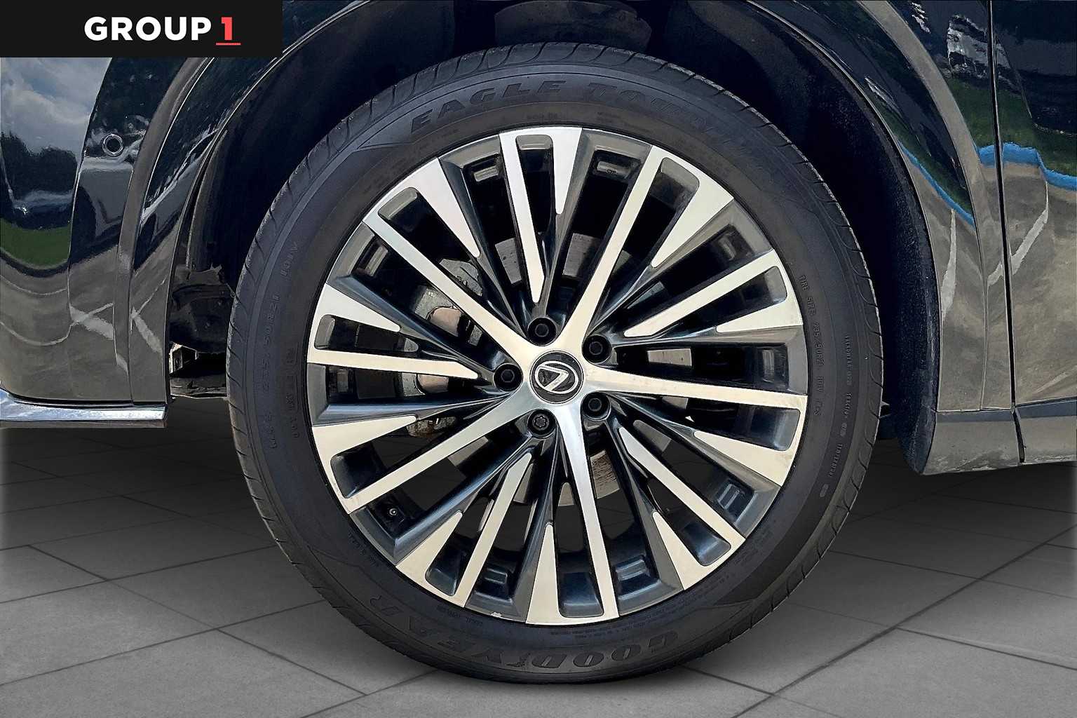 2024 Lexus RX 350 Premium photo 8