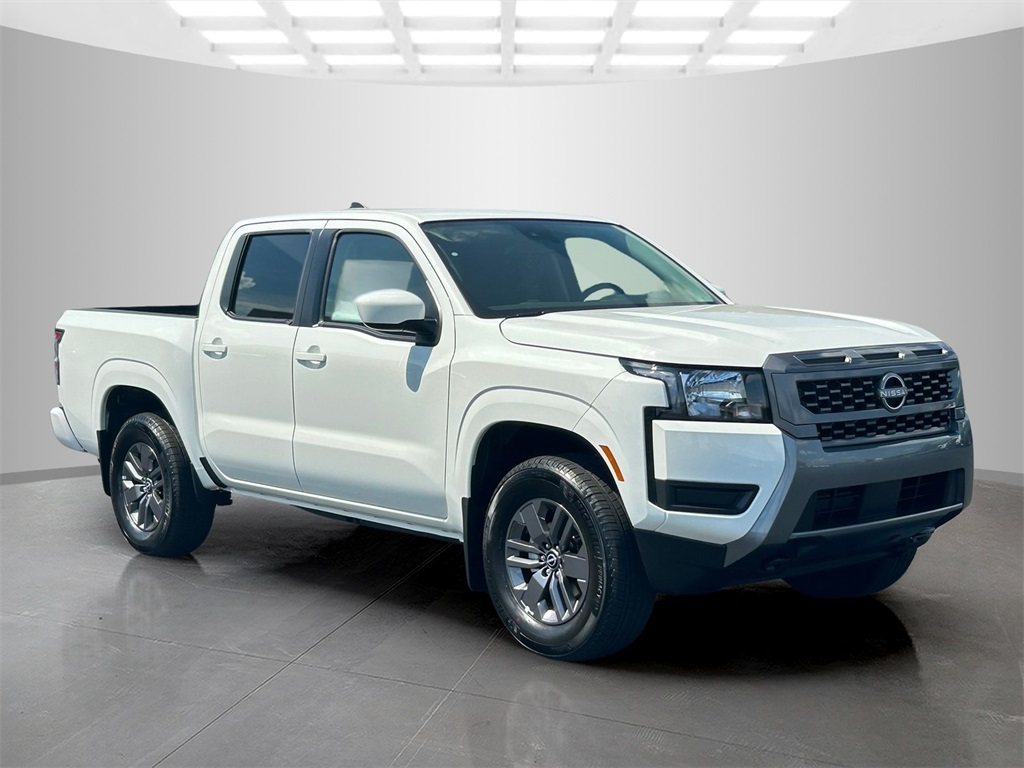 2025 Nissan Frontier Crew Cab SV photo 2