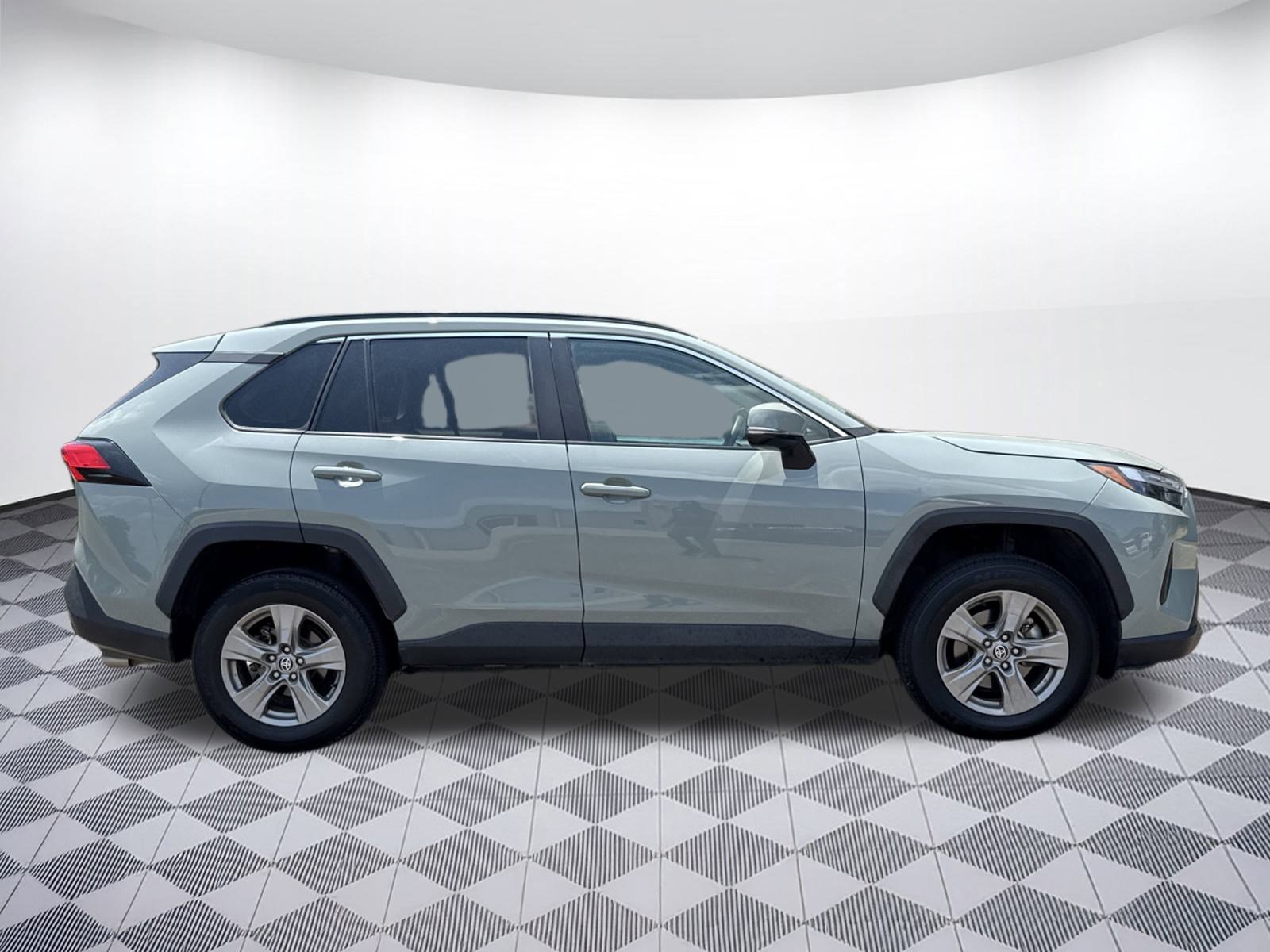 Used 2023 Toyota RAV4 XLE with VIN 2T3W1RFV4PW265217 for sale in Northfield, Minnesota
