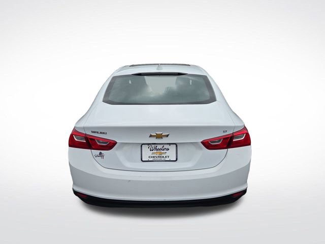 2023 Chevrolet Malibu 1LT photo 2