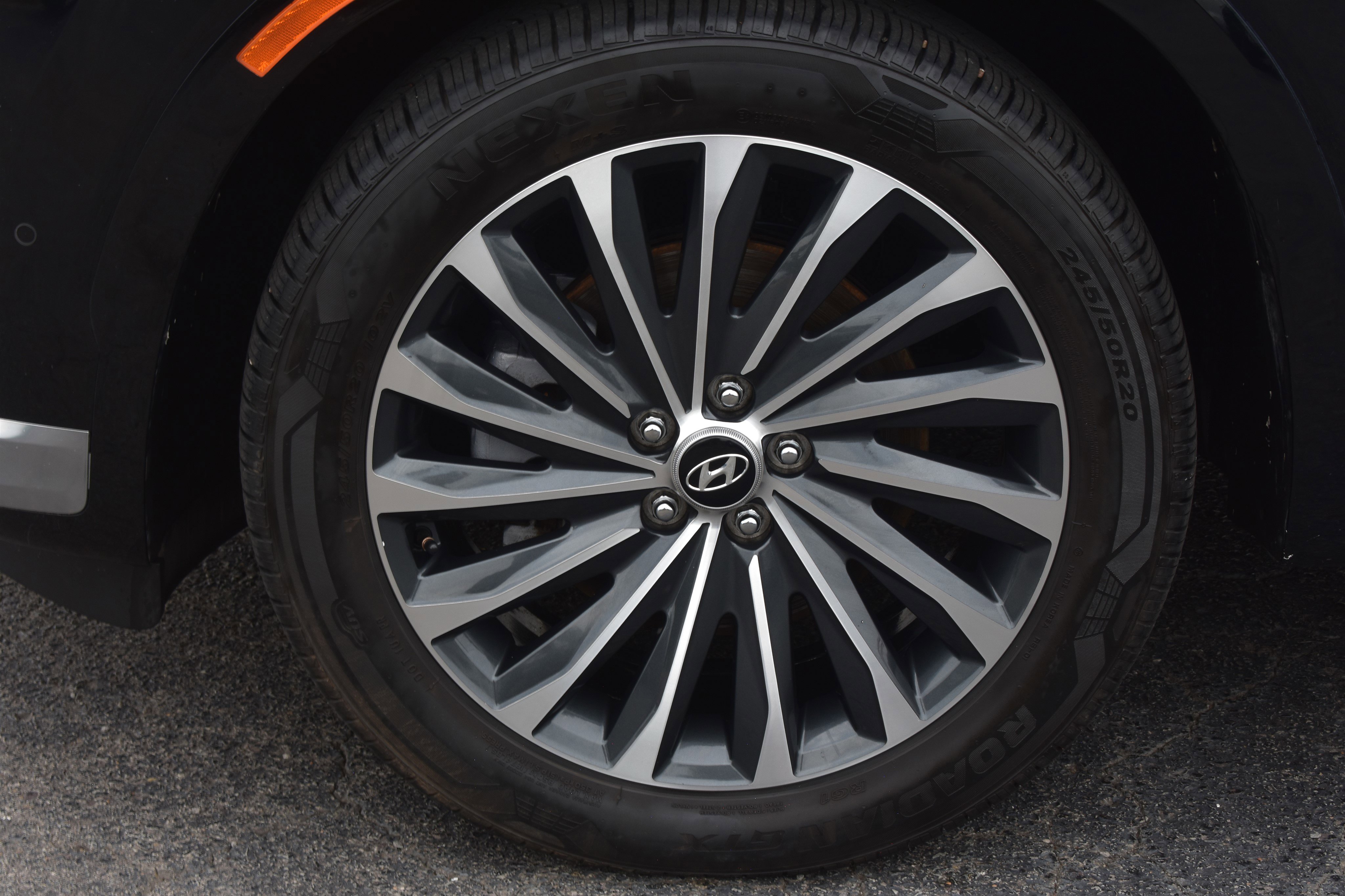 2023 Hyundai Palisade Calligraphy photo 2
