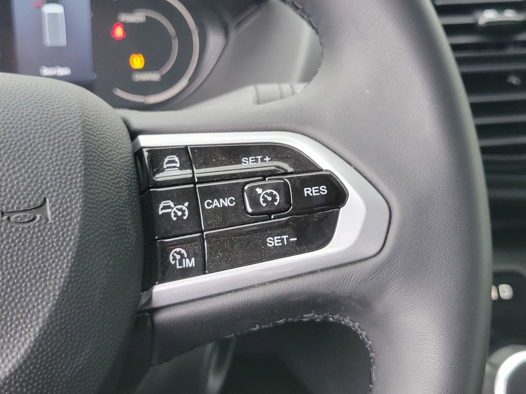 2024 Ram 3500 photo 7