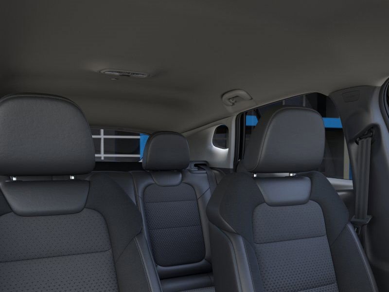 2025 Chevrolet Trax LT photo 22