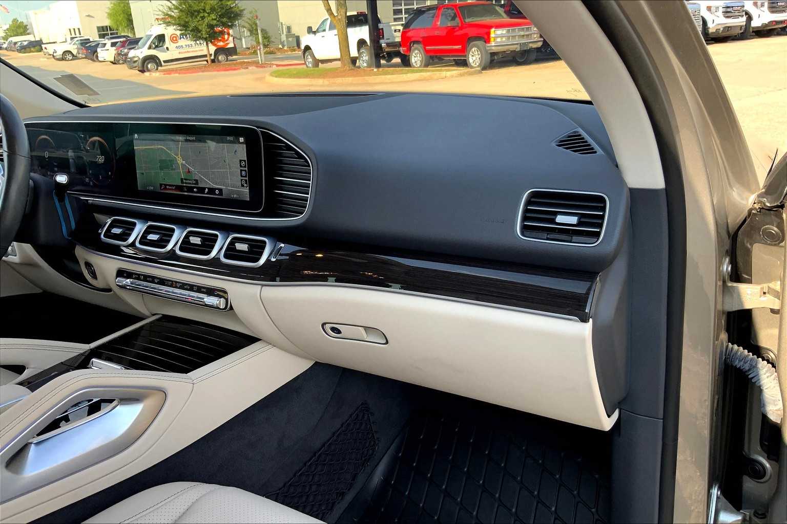 2020 Mercedes Benz GLE 350 4MATIC photo 16