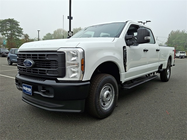 2026 Ford F-250 photo 3