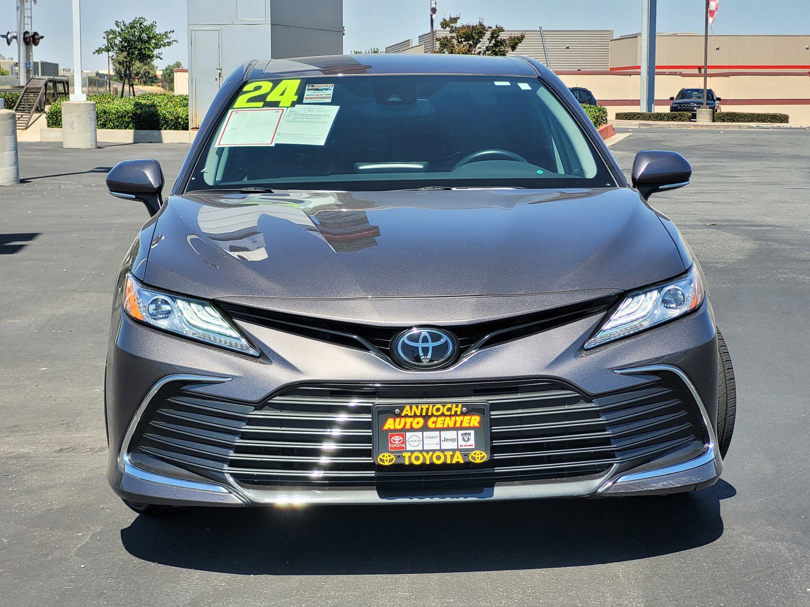 2024 Toyota Camry XLE photo 2