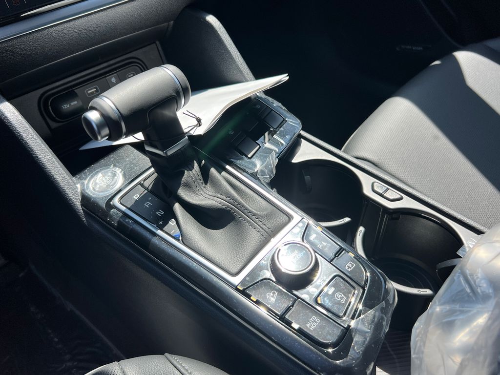 2025 Kia Sportage SX photo 30