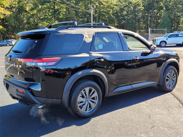 2025 Nissan Pathfinder SV photo 3