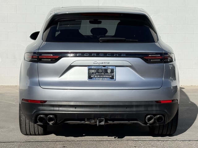 2023 Porsche Cayenne Base photo 11