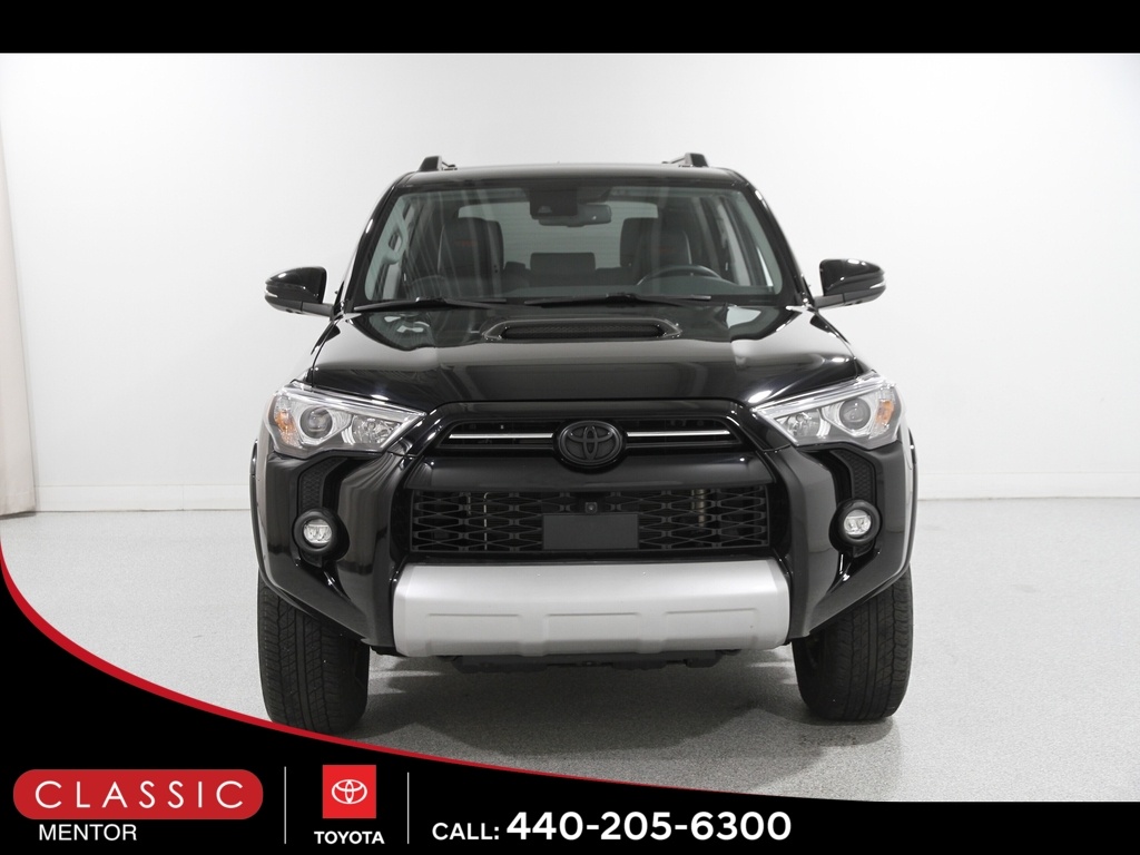 2022 Toyota 4Runner TRD Off-Road Premium photo 2