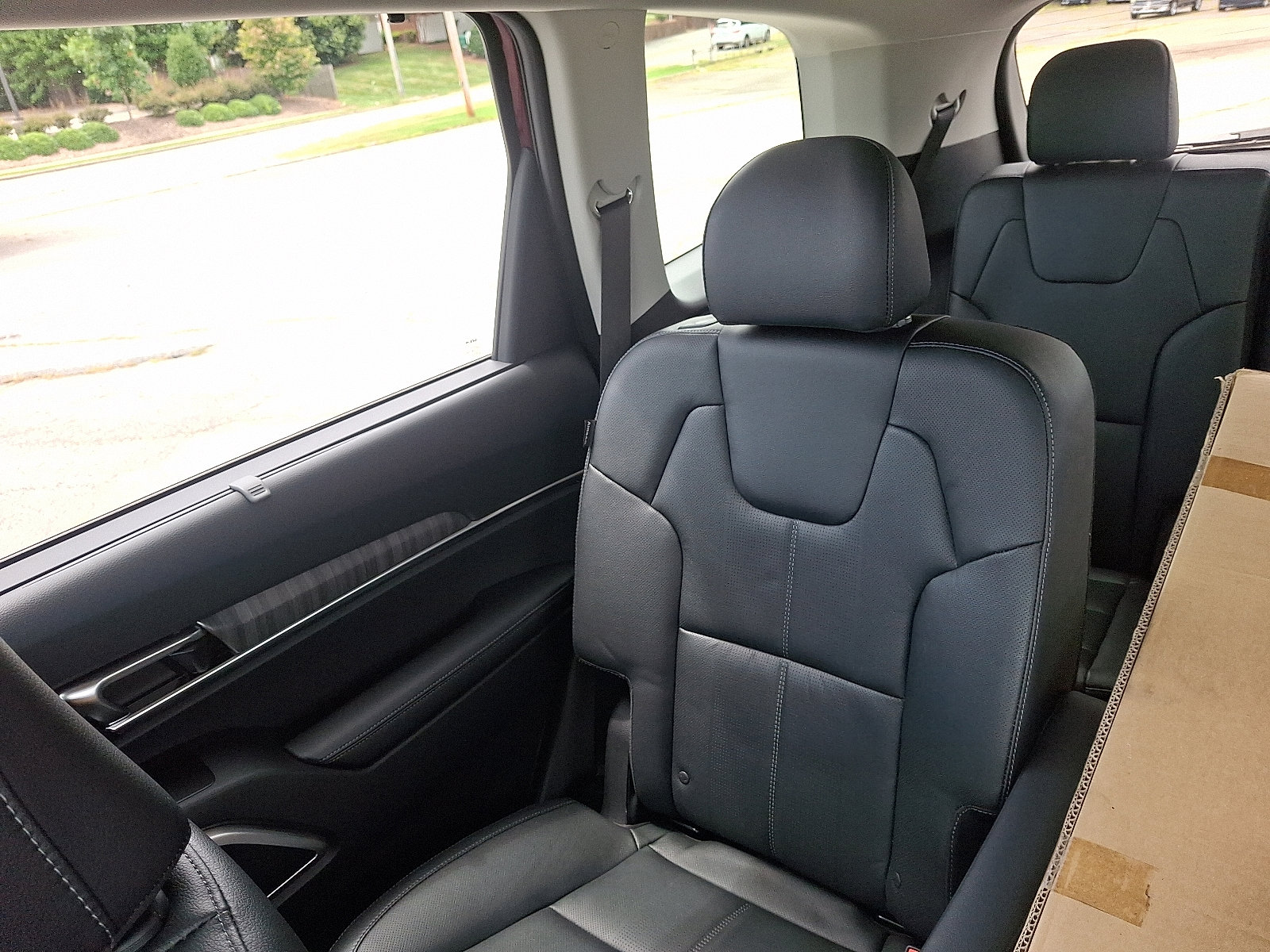 2024 Kia Telluride EX photo 16