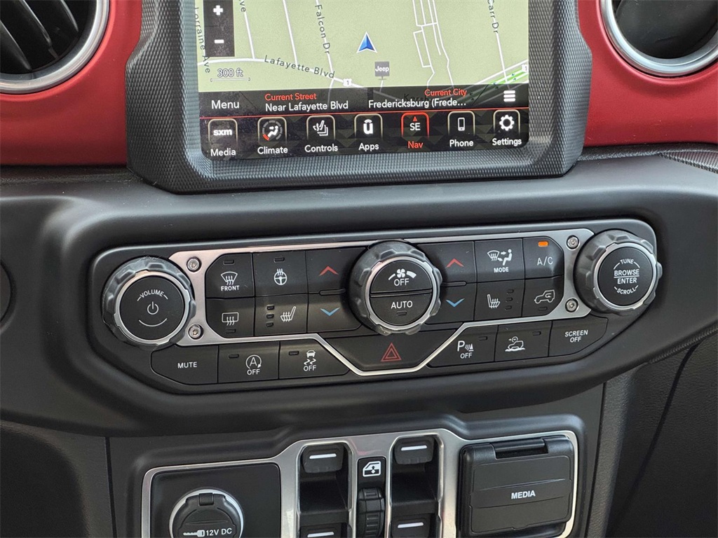 2020 Jeep Gladiator Rubicon photo 17