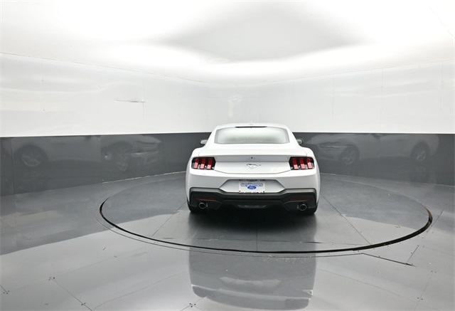 2026 Ford Mustang EcoBoost photo 3