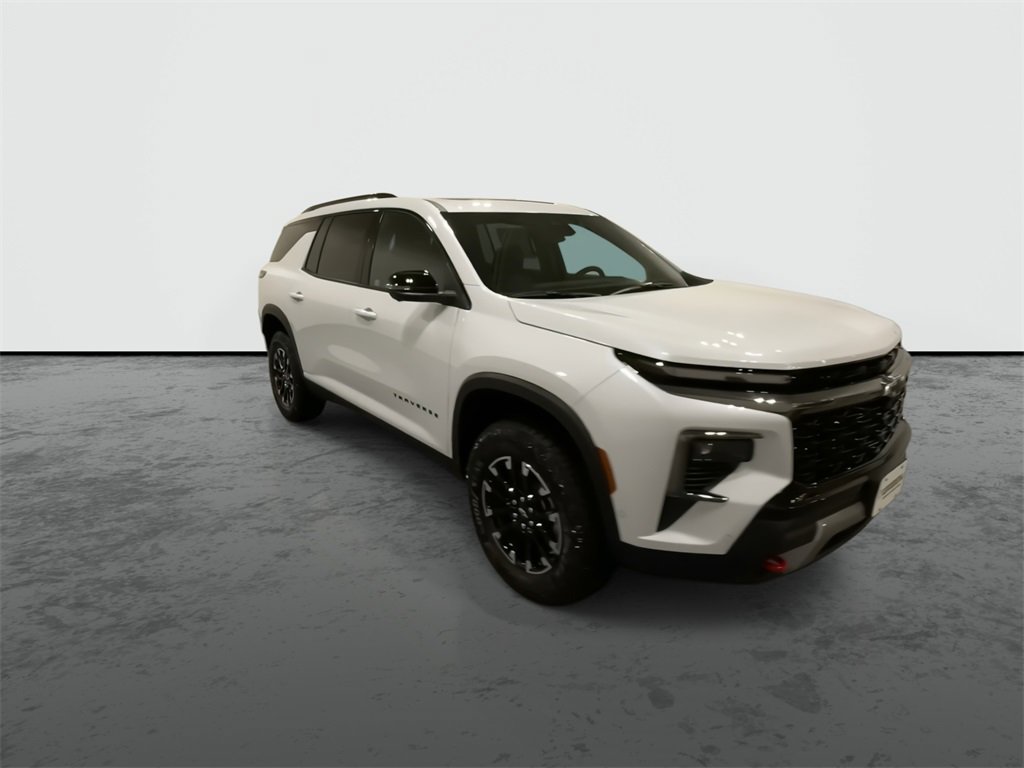 2026 Chevrolet Traverse Z71 photo 2
