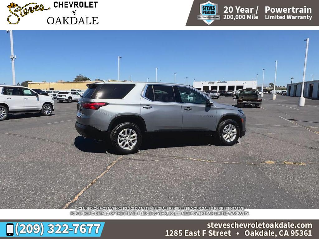 2023 Chevrolet Traverse LS photo 6