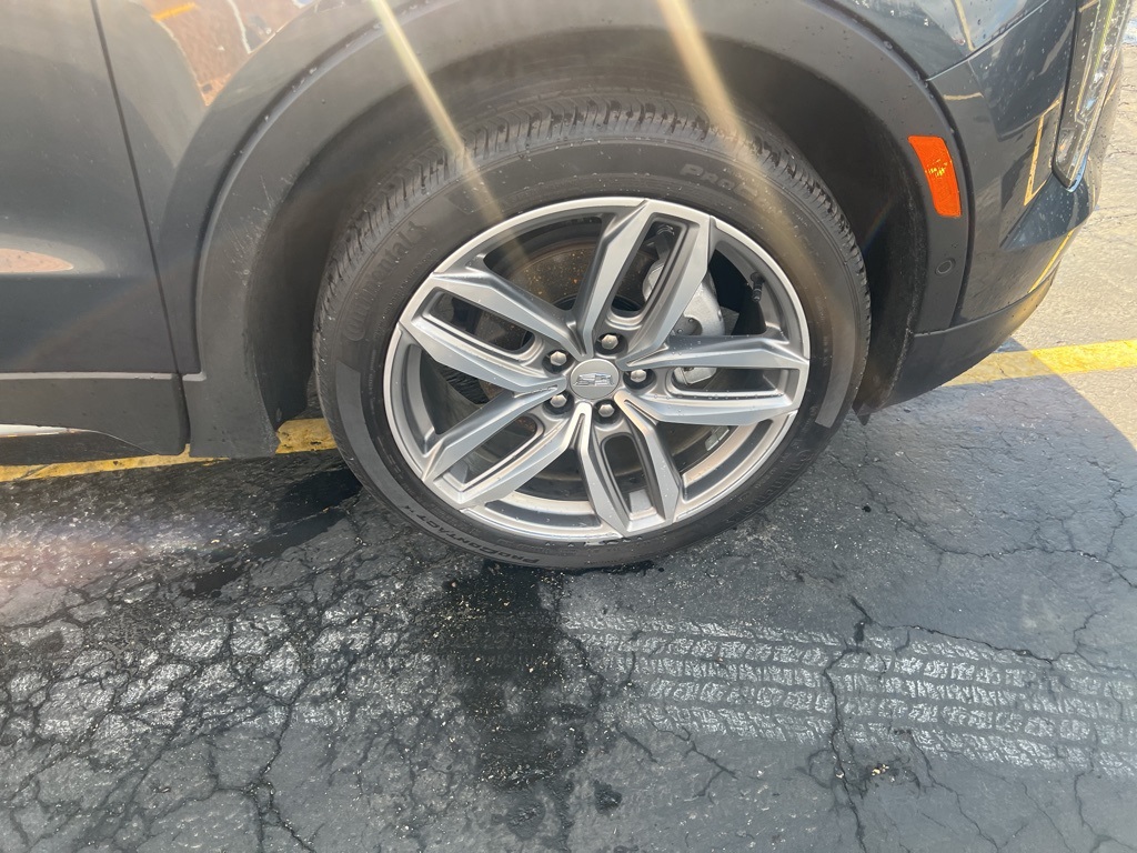 2019 CADILLAC XT4 - Image 2