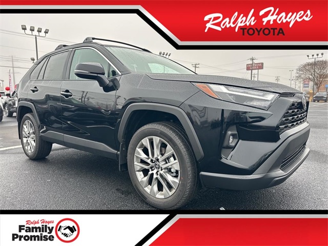 2025 Toyota RAV4 XLE Premium's photo