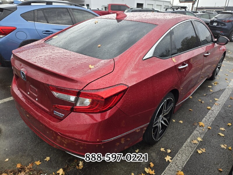 2022 Honda Accord Hybrid Touring photo 4