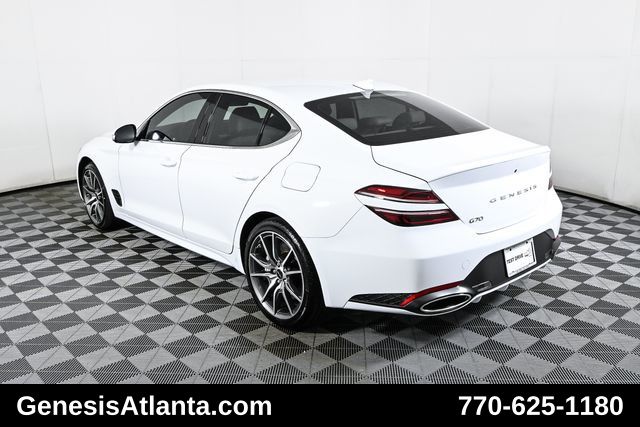 2025 Genesis G70 2.5T photo 9
