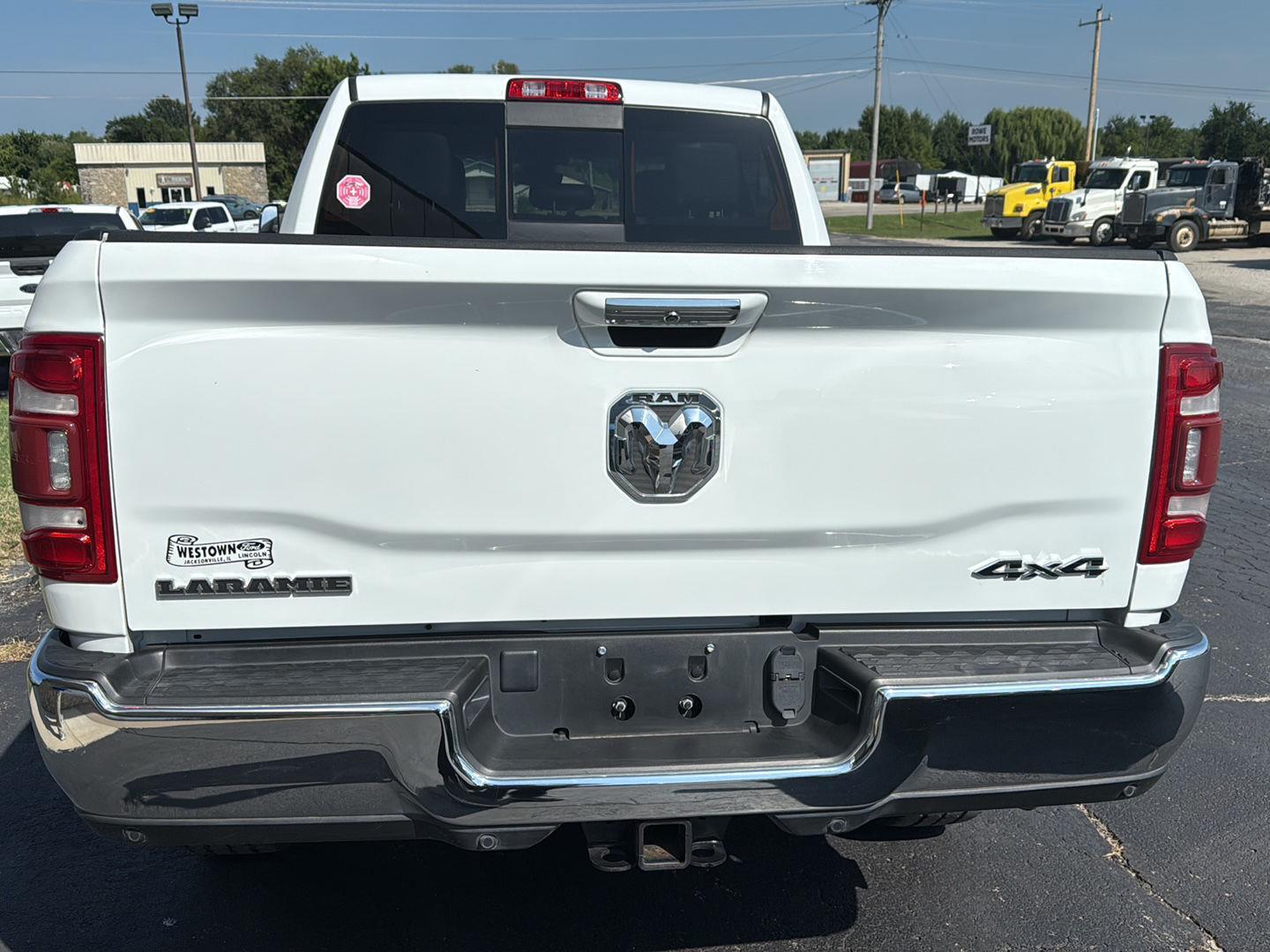 2021 Ram 2500 Laramie photo 12