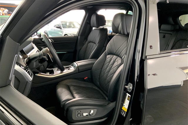 2023 Bmw X5 M50i photo 22
