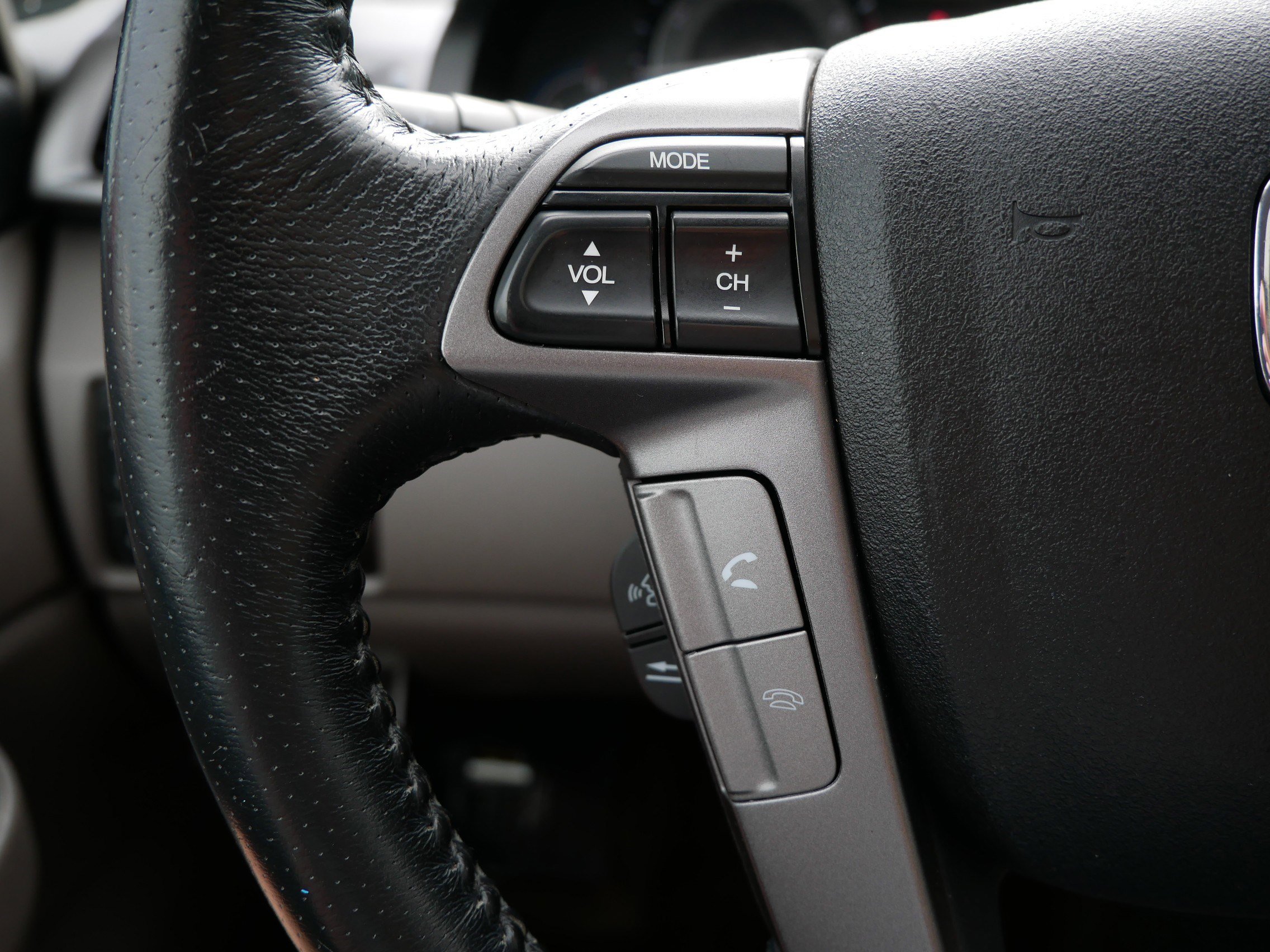 2013 Honda Odyssey Touring photo 32