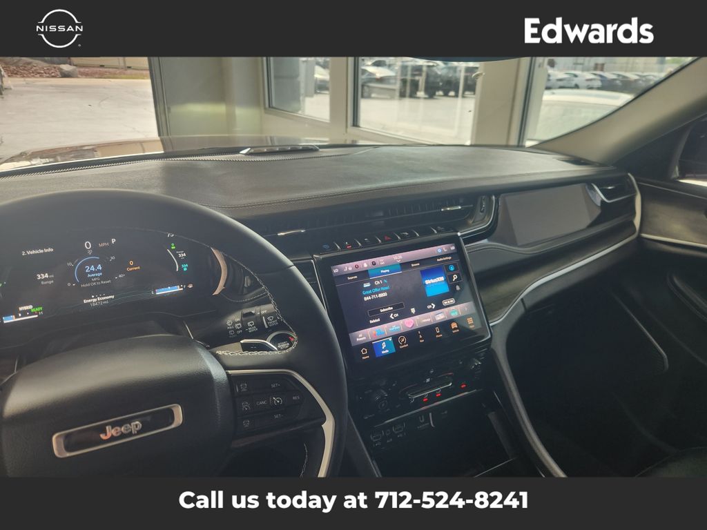 2023 Jeep Cherokee 4xe photo 20