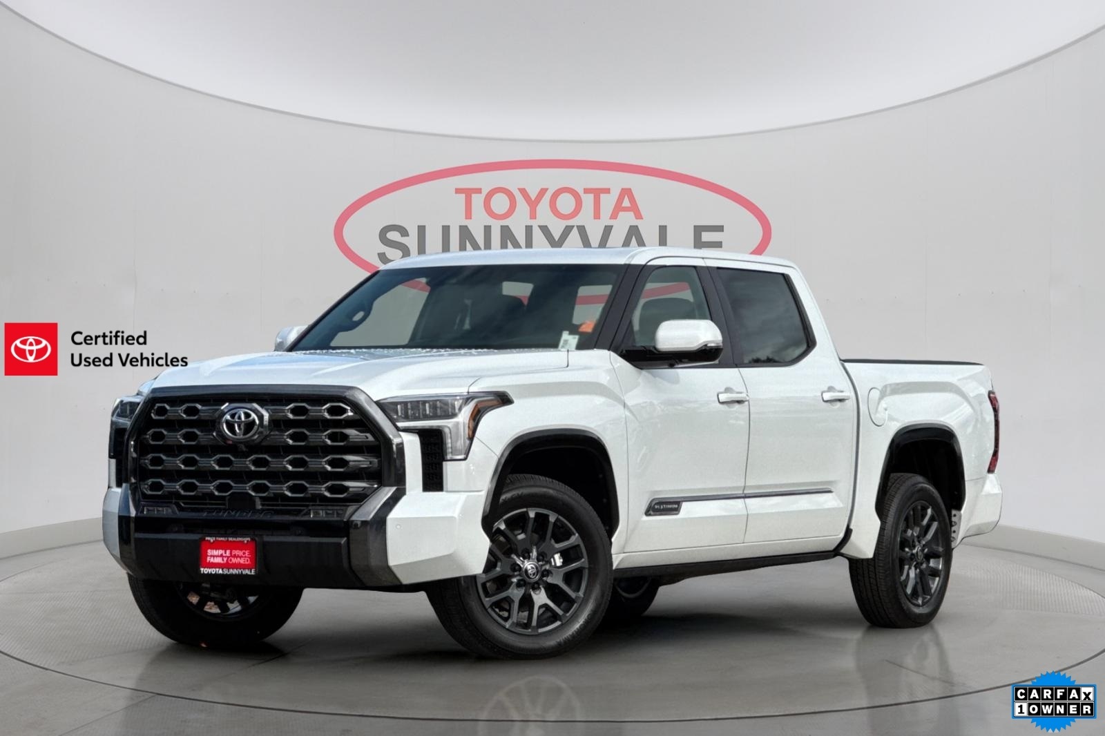 2026 Toyota Tundra Platinum's photo