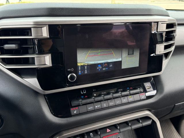 2025 Toyota Sequoia SR5 photo 12