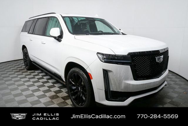 2023 Cadillac Escalade ESV Sport Platinum's photo