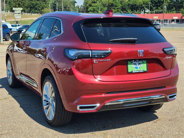 2024 Buick Envision Avenir photo 3