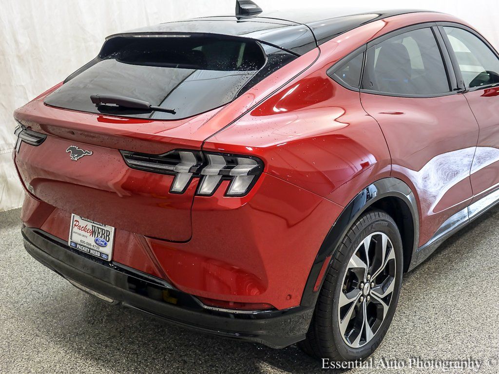 2023 FORD MUSTANG MACH-E - Image 7