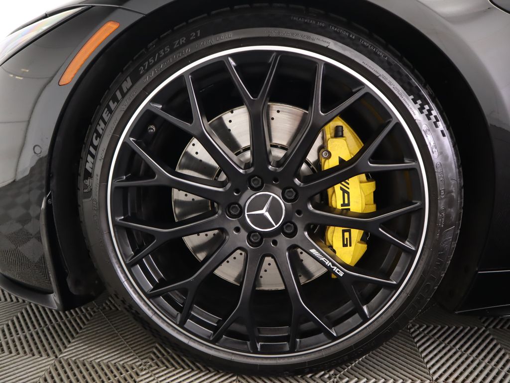 2022 Mercedes Benz SL AMG 63 photo 37