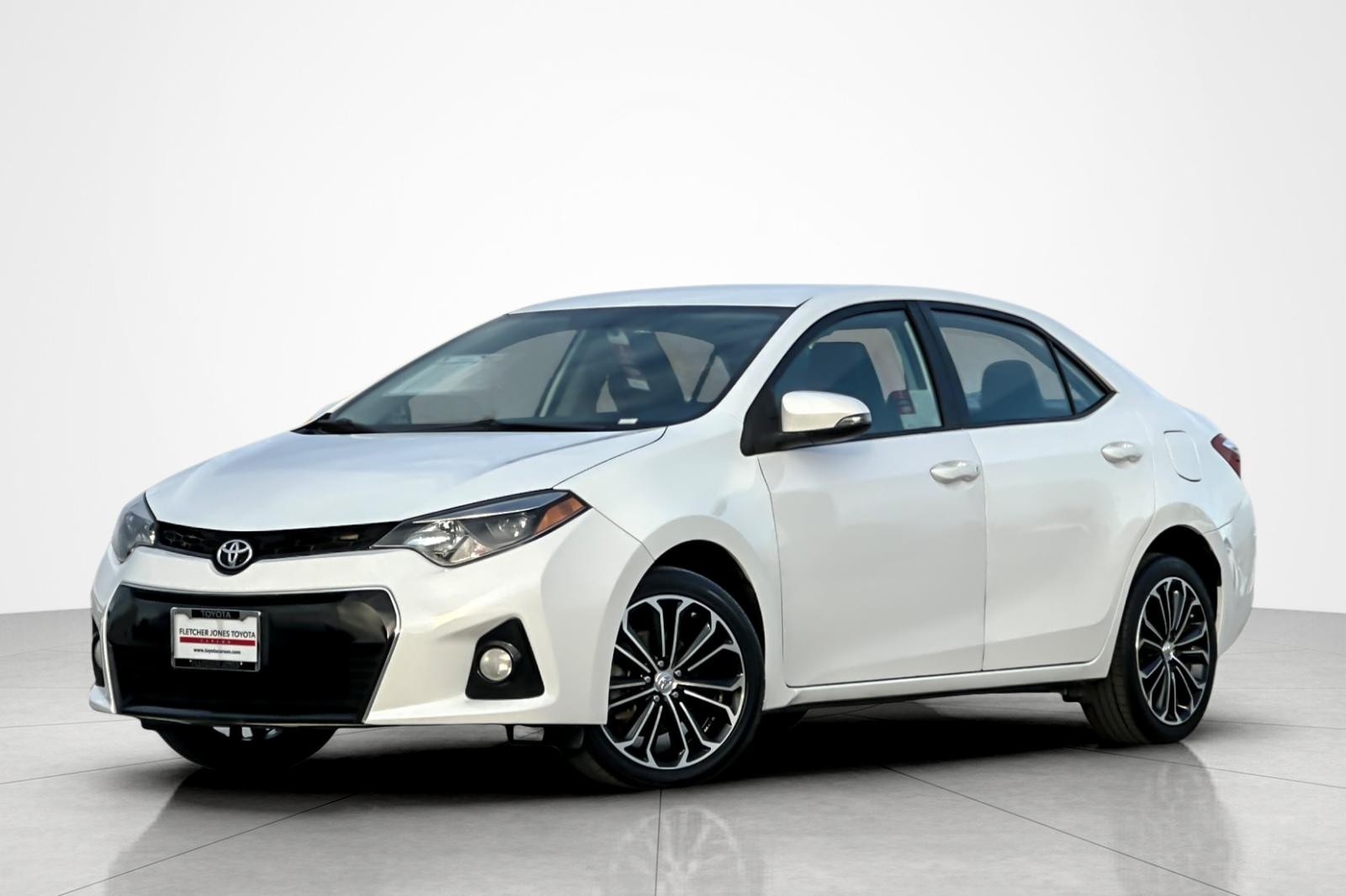 2016 Toyota Corolla S Plus's photo