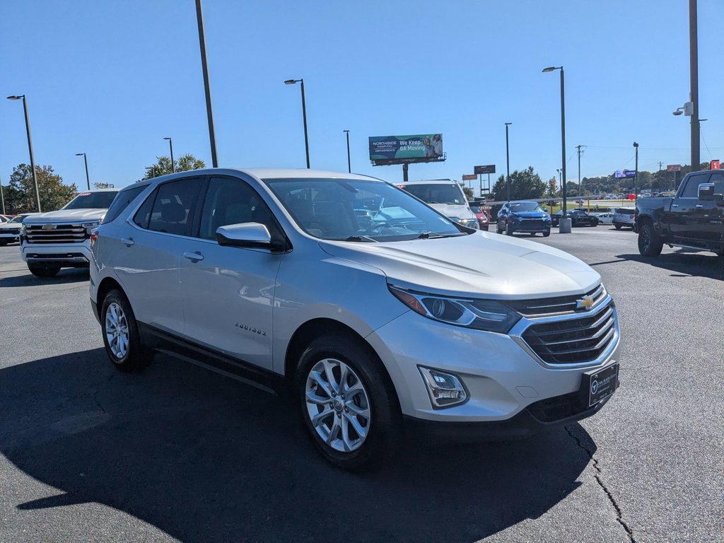 2019 Chevrolet Equinox LT photo 3