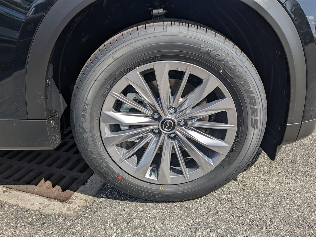 2025 Mazda CX-90 3.3 Turbo Preferred photo 9