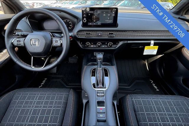 2026 Honda HR-V Sport photo 3