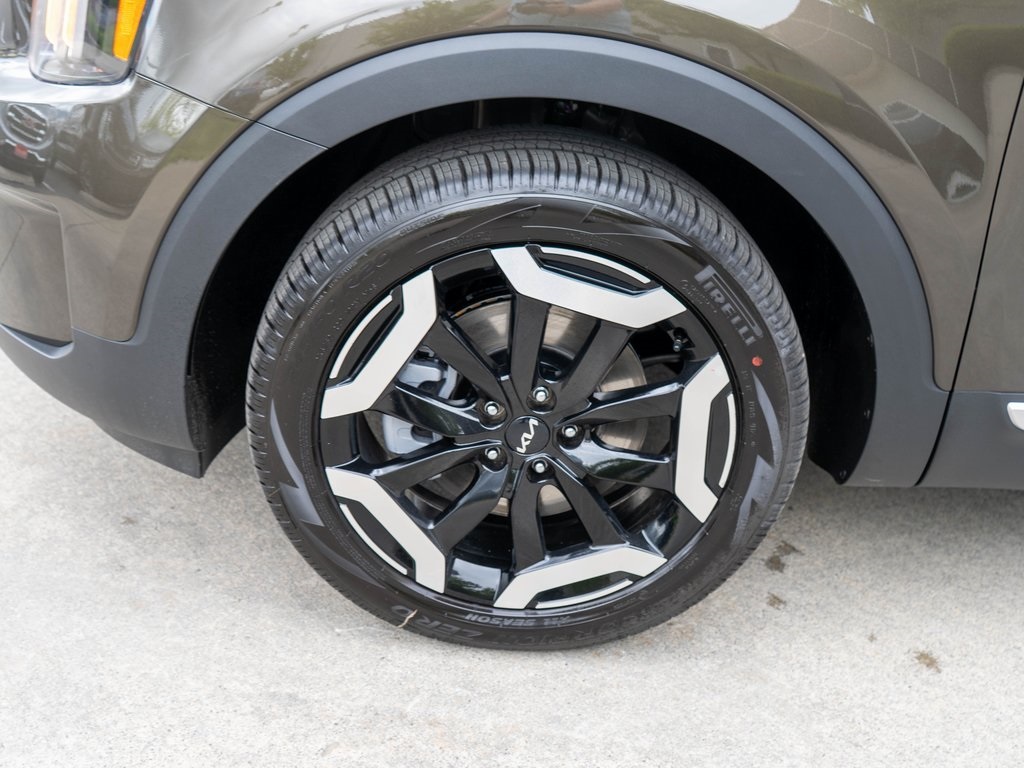 2025 Kia Telluride EX photo 28