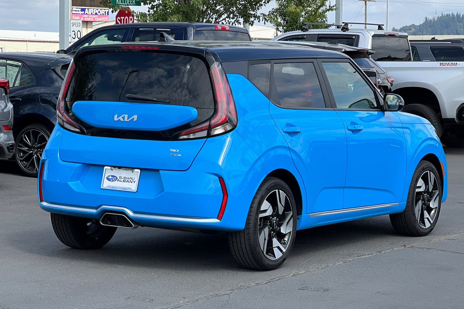 2023 Kia Soul GT-Line photo 3