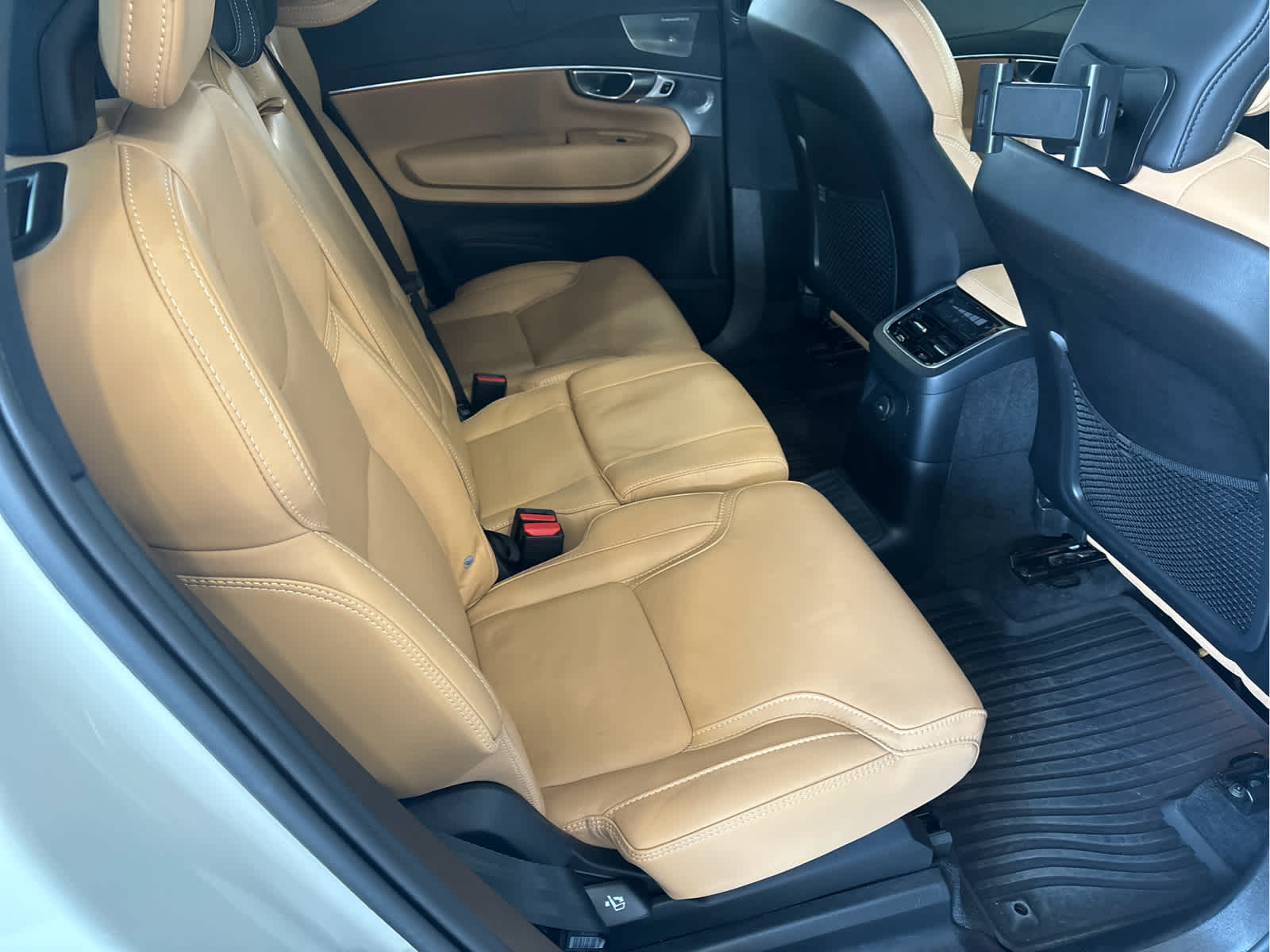 2023 Volvo XC90 Recharge Ultimate photo 12