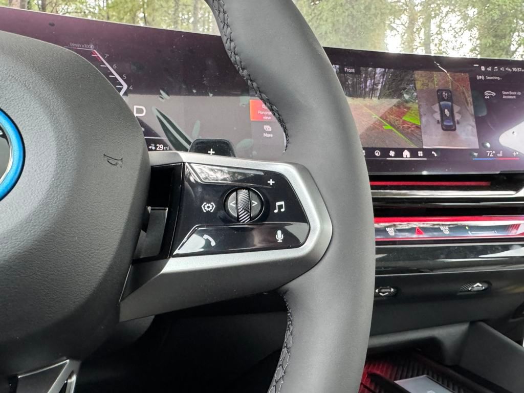2026 Bmw 550e xDrive photo 25